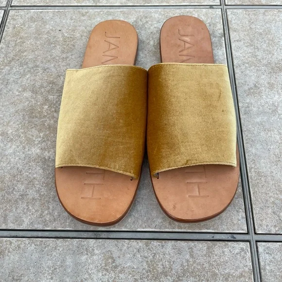 James Smith Off Duty Sandals in Velvet